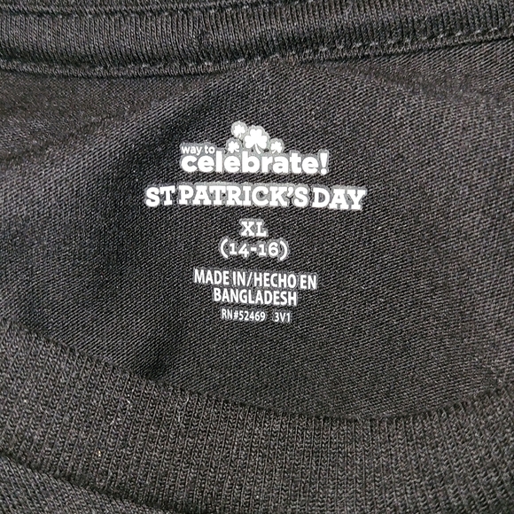 Way to Celebrate St. Patrick's day size XL Black shirt - Picture 7 of 7